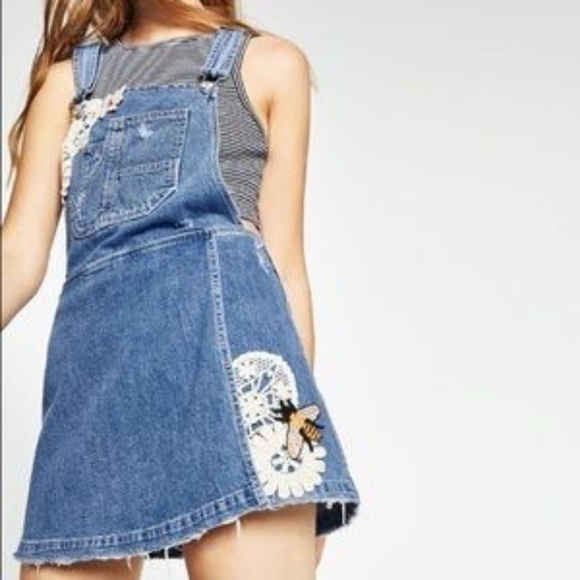 Zara Pants - Zara Denim Shortrall Crochet overall shorts jeans